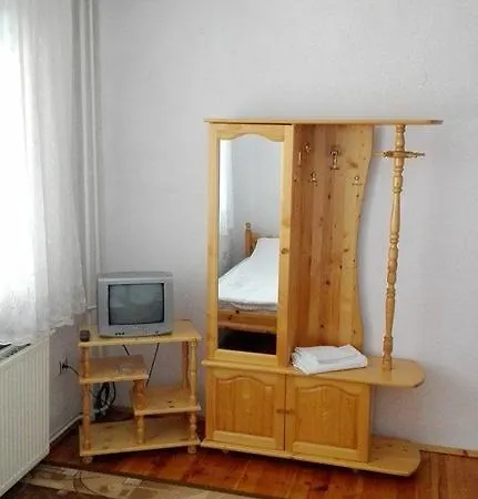 Tsvetkovi בית הארחה 3*
