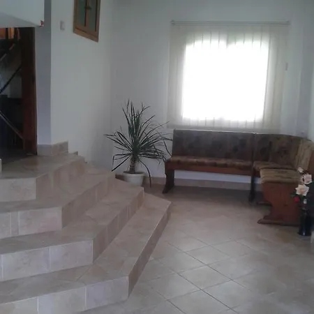 Tsvetkovi 3*